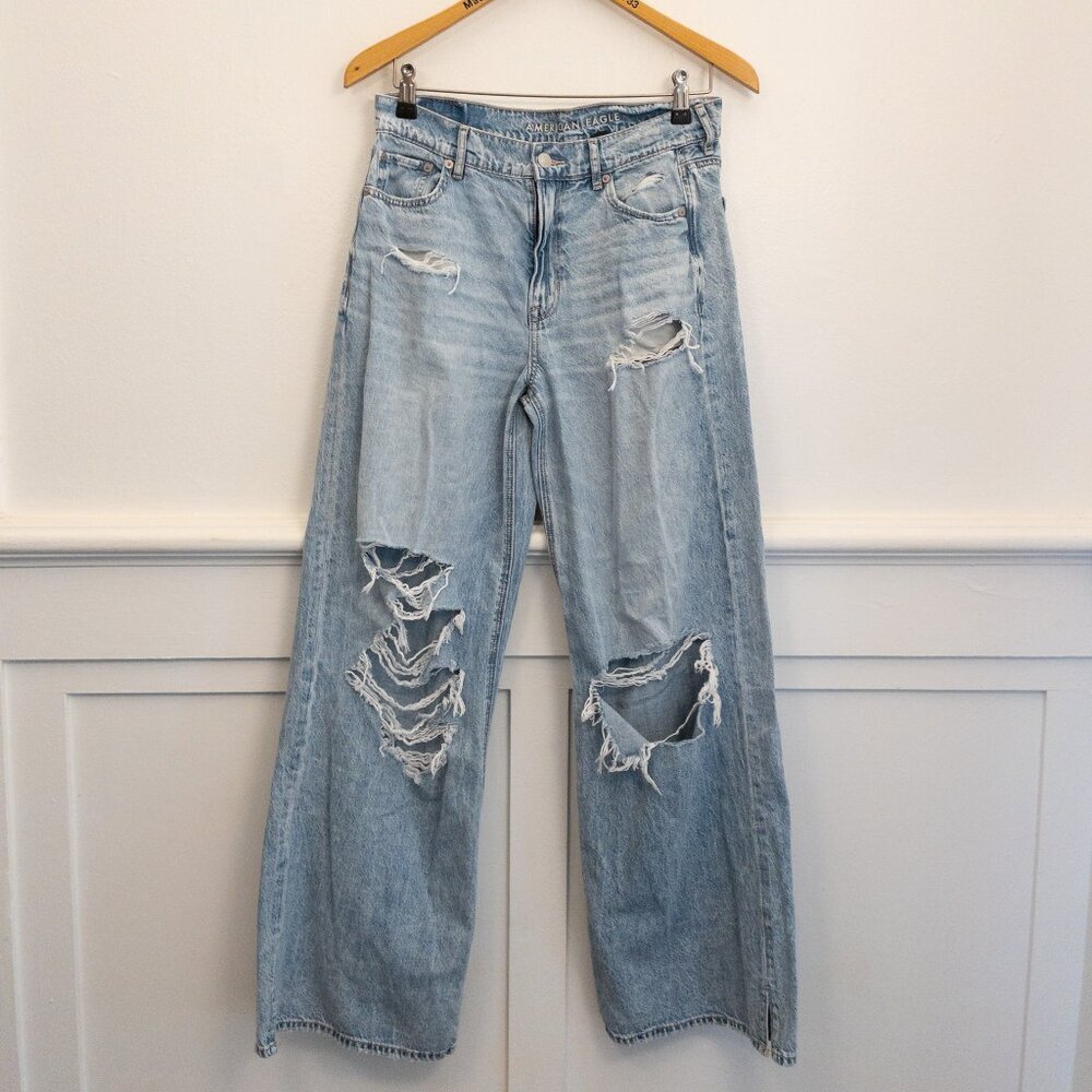 American Eagle Outfitters Light Blue Distressed Flare Jeans